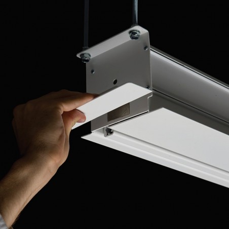 Kauber Inceiling Tensioned Black Top 104"