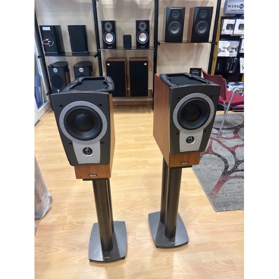 Dynaudio Confidence C1