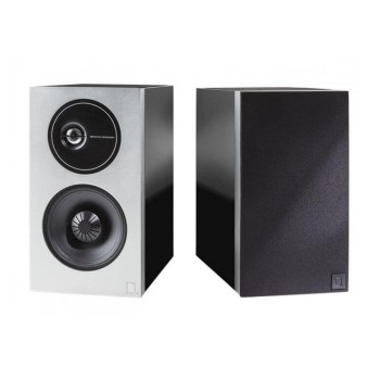 Definitive Technology D9